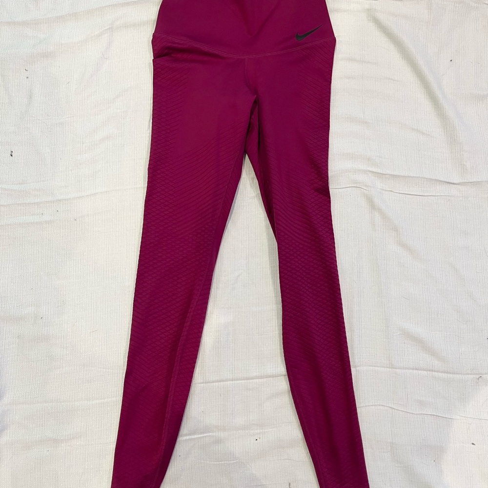 Nike leggings
